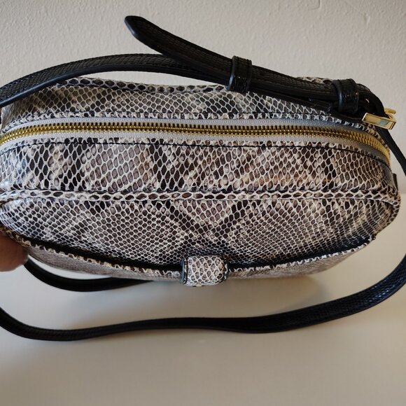 Genuine Leather Reptile Skin Print Gili Crossbody Squared Handbag Bag Purse - Picture 3 of 12